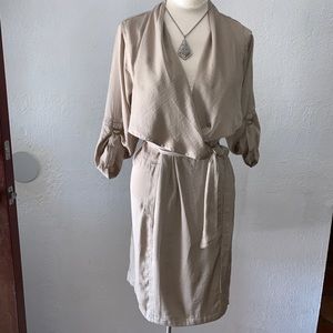BCBGMAXAZRIA dress